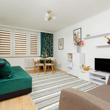 Spacious Apartment Close To Pge Stadium In Warsaw By Noclegi Renters