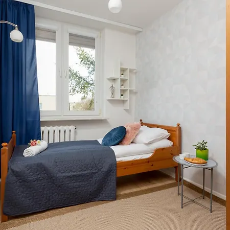 アパート Spacious Close To Pge Stadium In By Renters